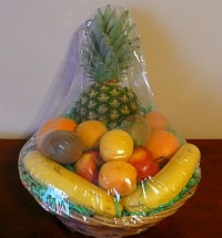 Малка кошница с плодове